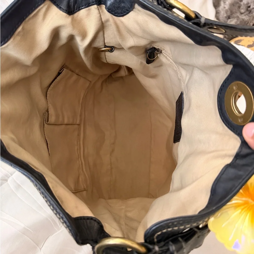 Coach Chelsea Mini-Medium Pebble Leather Bag 🌼 - Picture 4 of 5